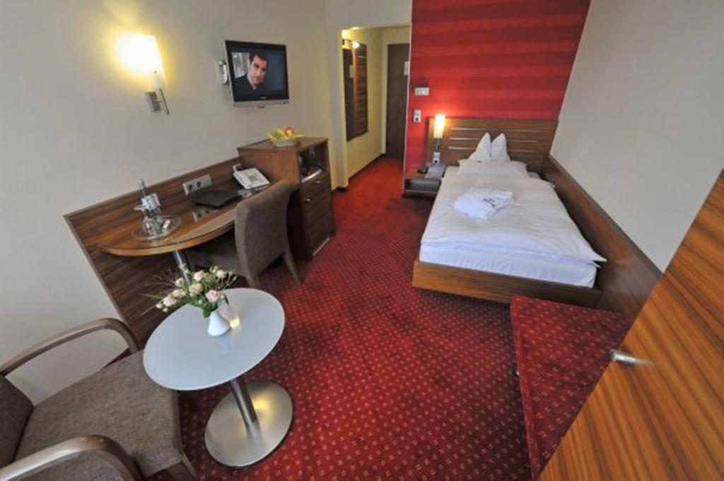 Hotel Nothnagel Griesheim  Ngoại thất bức ảnh